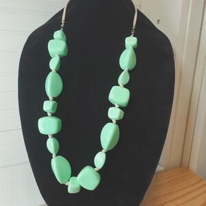 Charming Charlie Mint Green Chunky Nugget Bead Statement Necklace Y2K Vintage